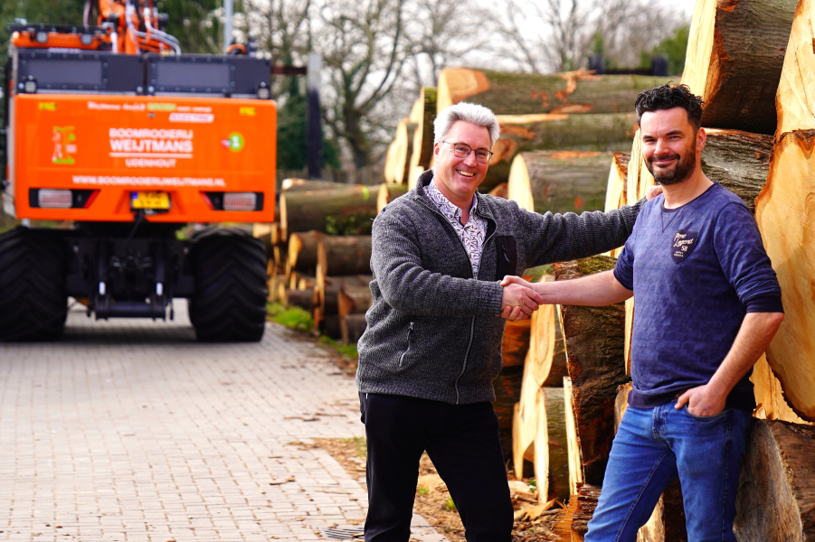 Boomrooierij Weijtmans neemt Kuijpers bomenrooibedrijf over